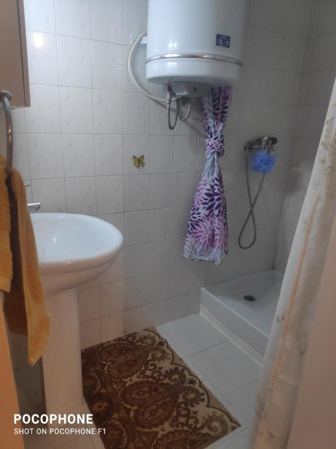 Κεντρικό, άνετο και ζεστό διαμέρισμα Καμένα Βούρλα Εξωτερικό φωτογραφία